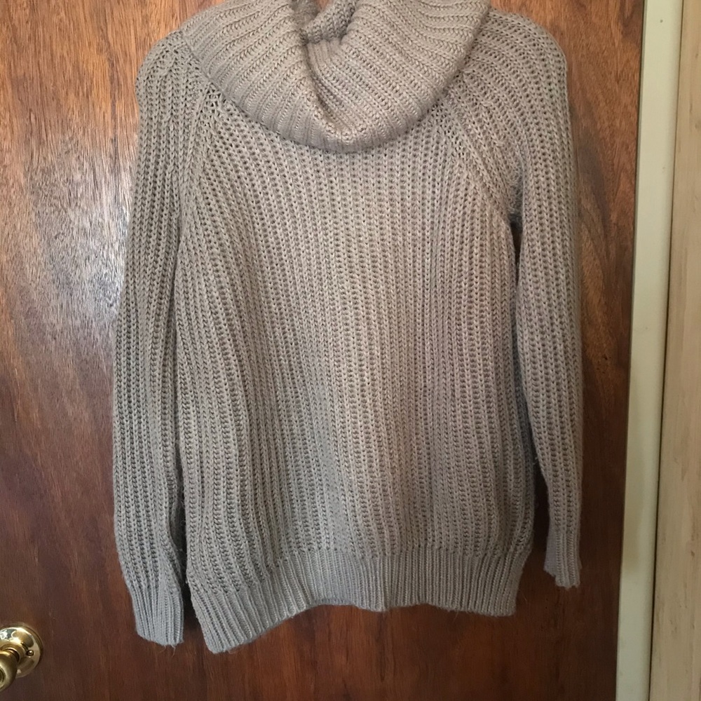 Forever 21 Knit Sweater